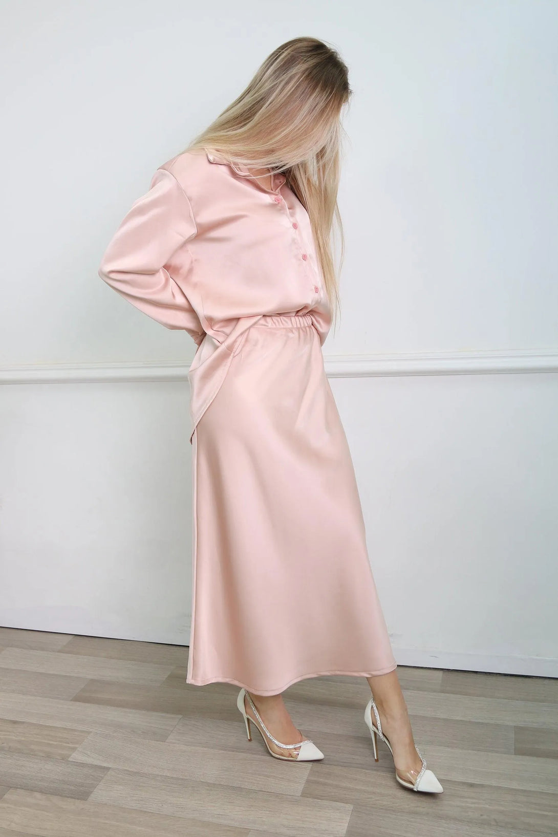 חליפת סאטן פלור - דתייה אונליין