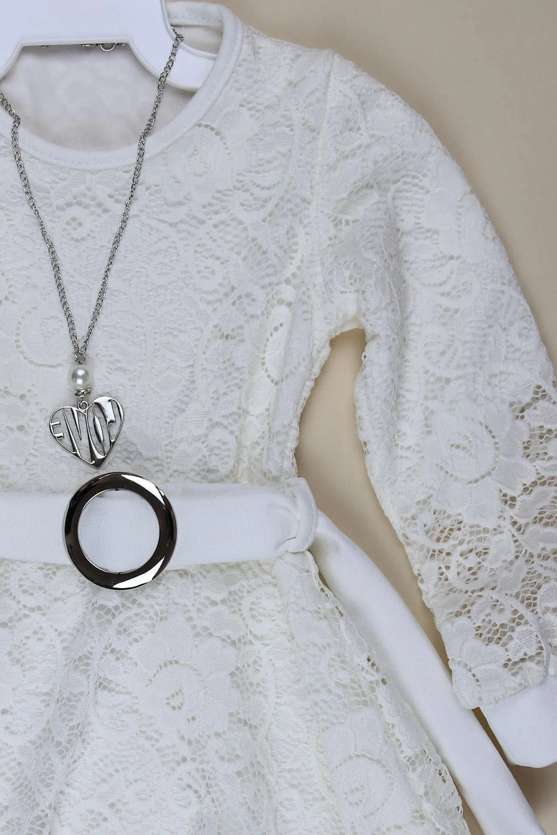 שמלת תחרה חגורה לבנה - דתייה אונליין