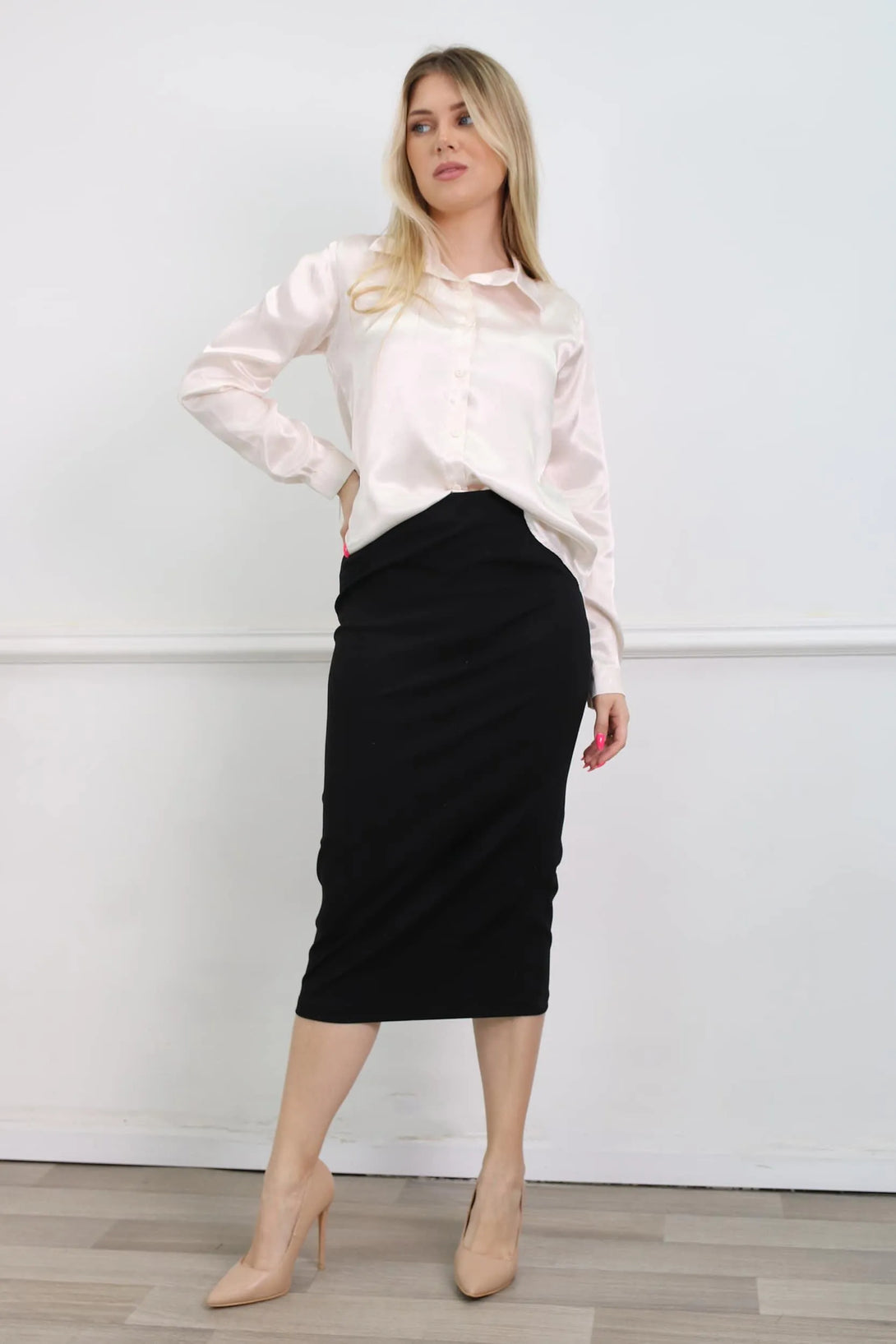 חולצת סאטן ארמני - דתייה אונליין