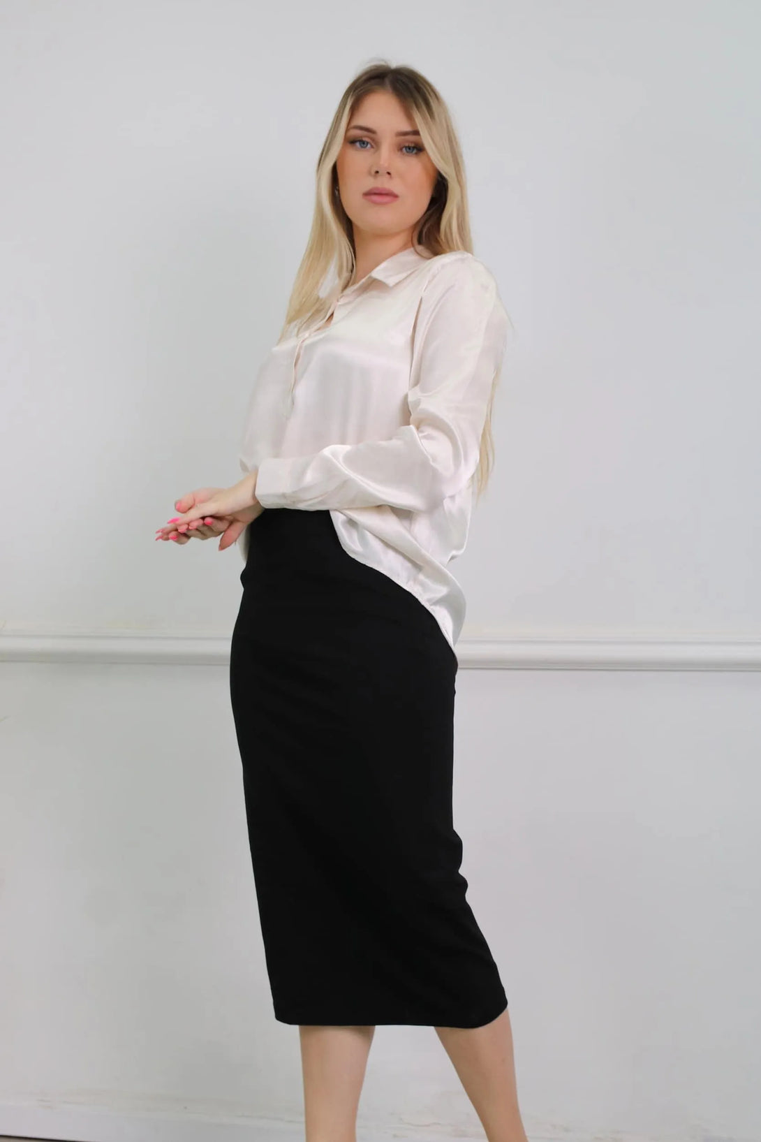 חולצת סאטן ארמני - דתייה אונליין