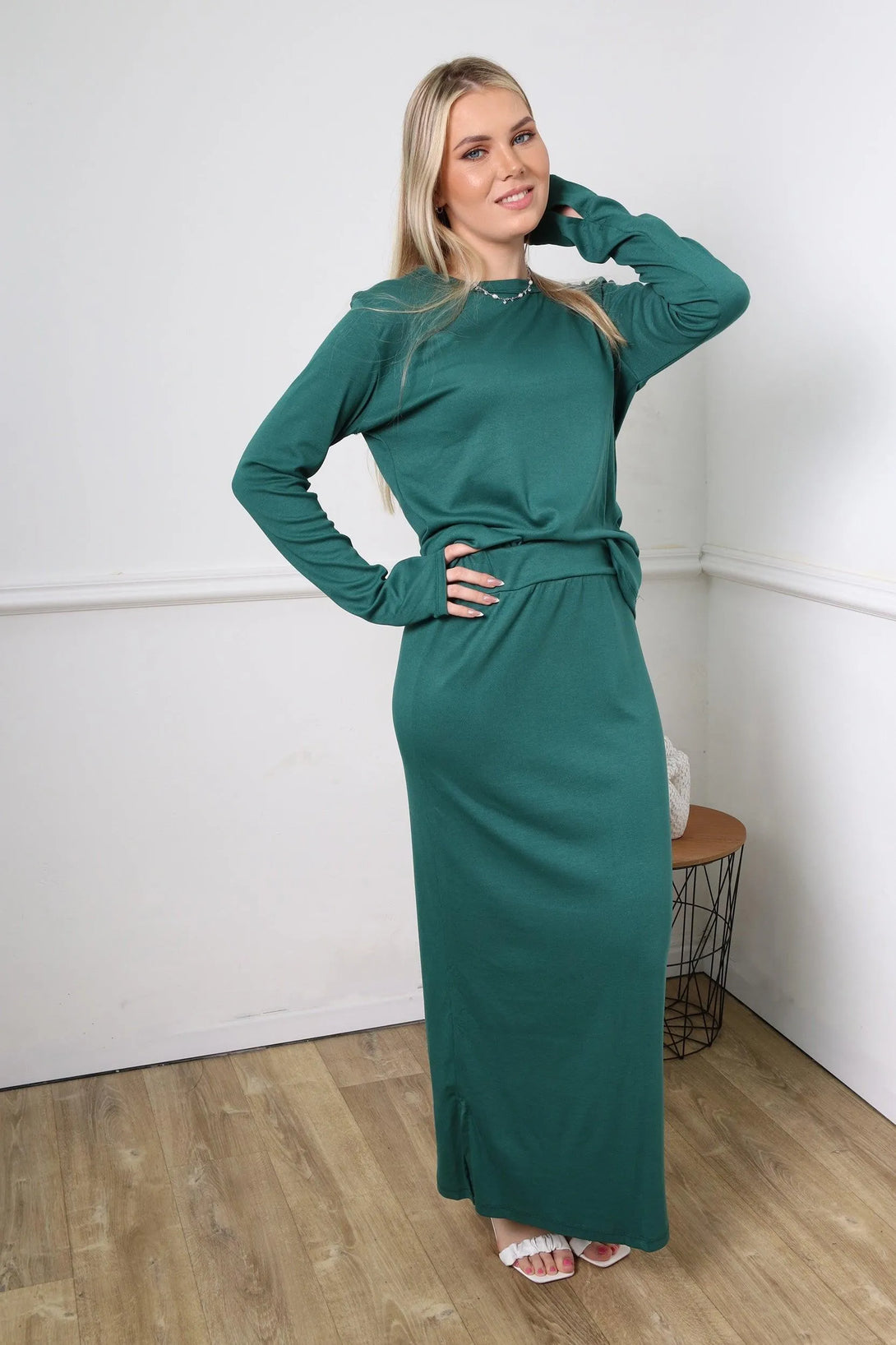 חליפת אשלי - דתייה אונליין