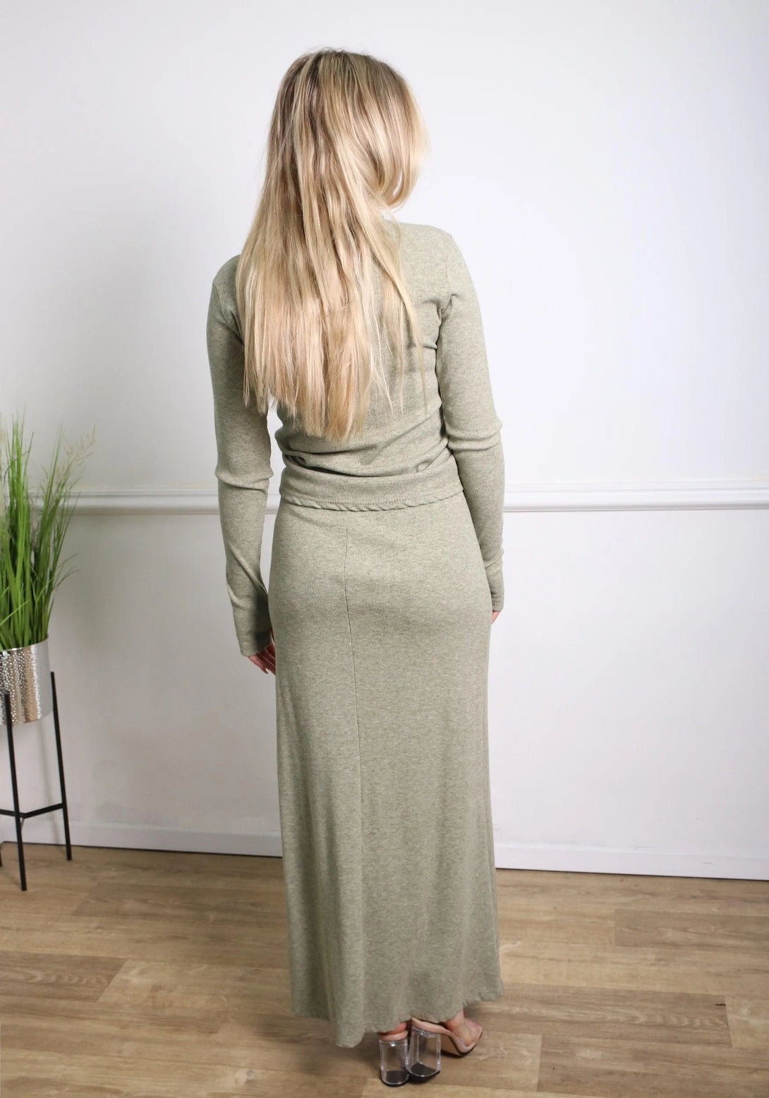 חליפת ירדן - דתייה אונליין