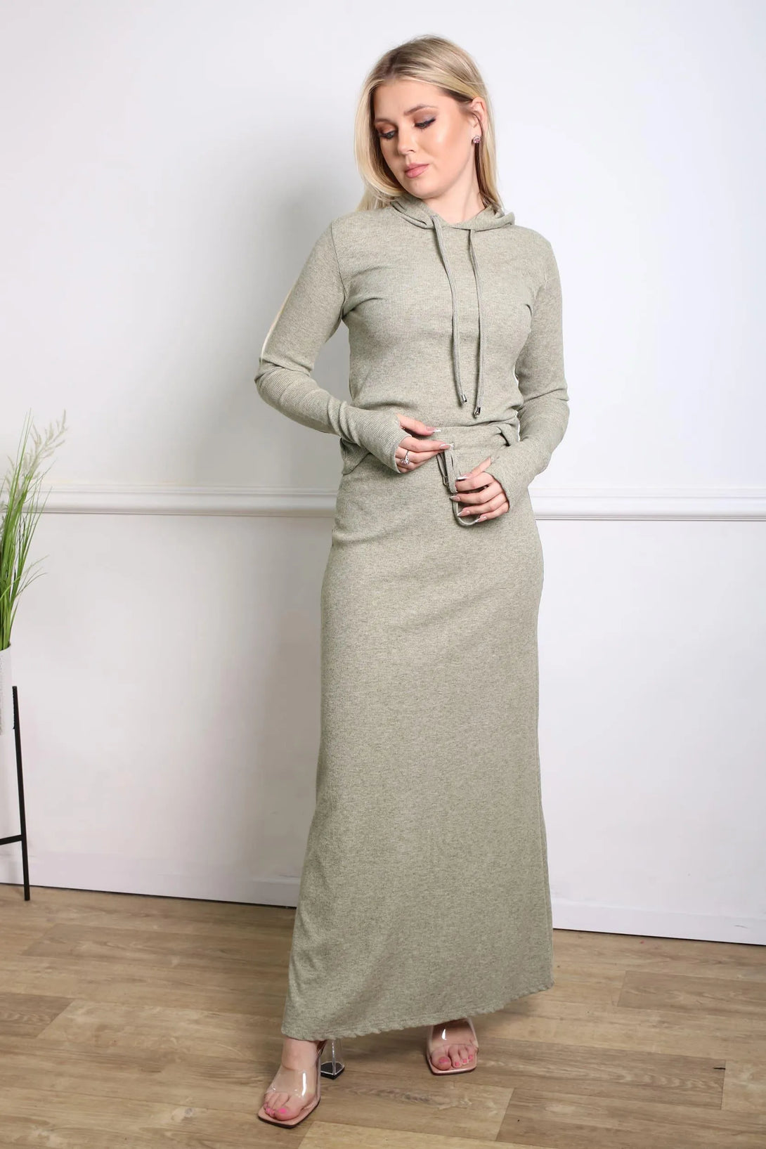 חליפת ירדן - דתייה אונליין