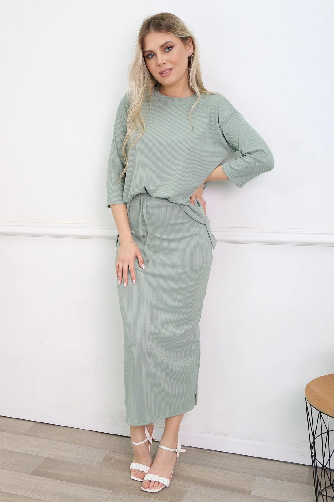 חליפת ריב קאמילה - דתייה אונליין