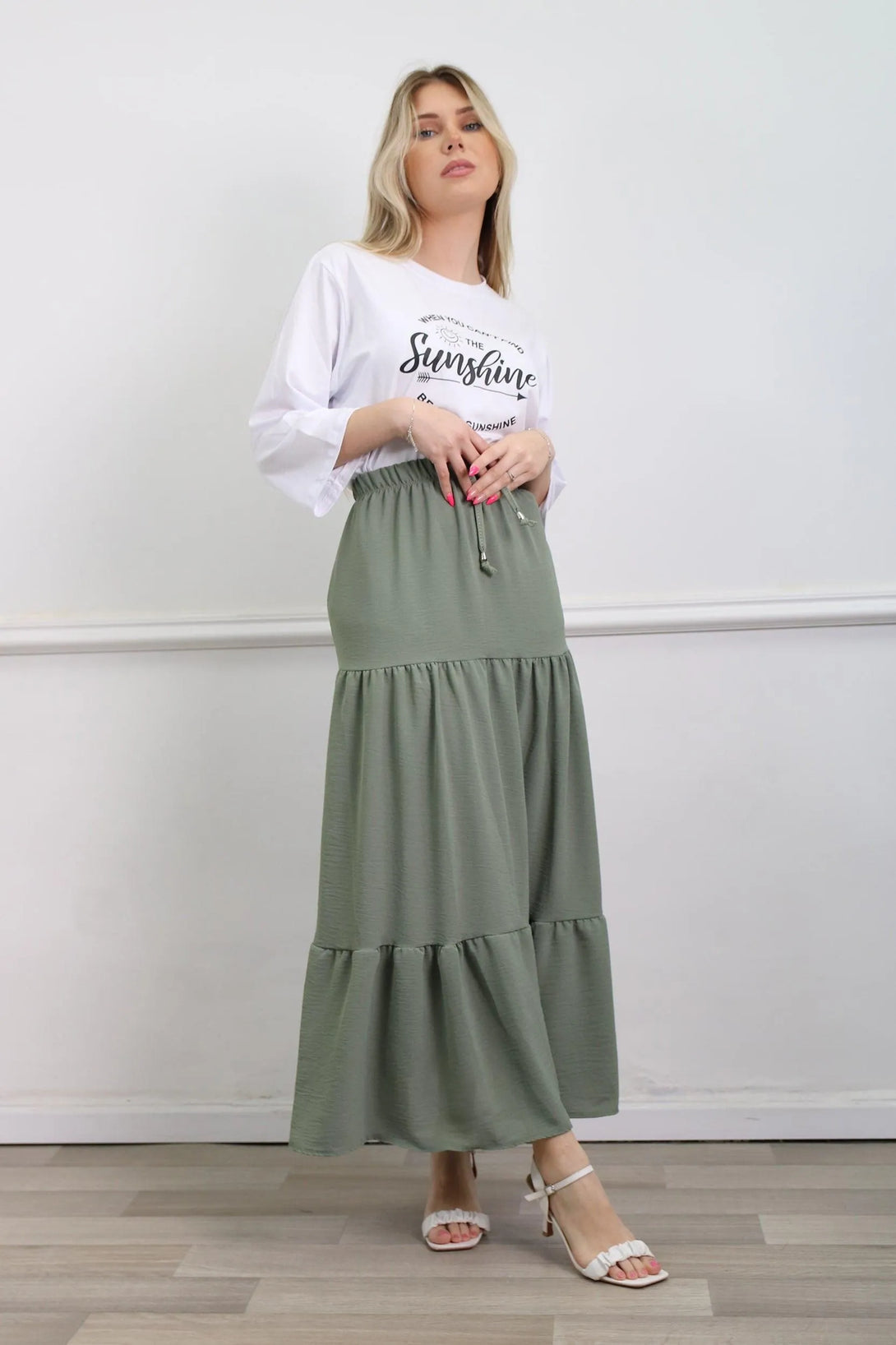 חצאית קומות חלקה - דתייה אונליין