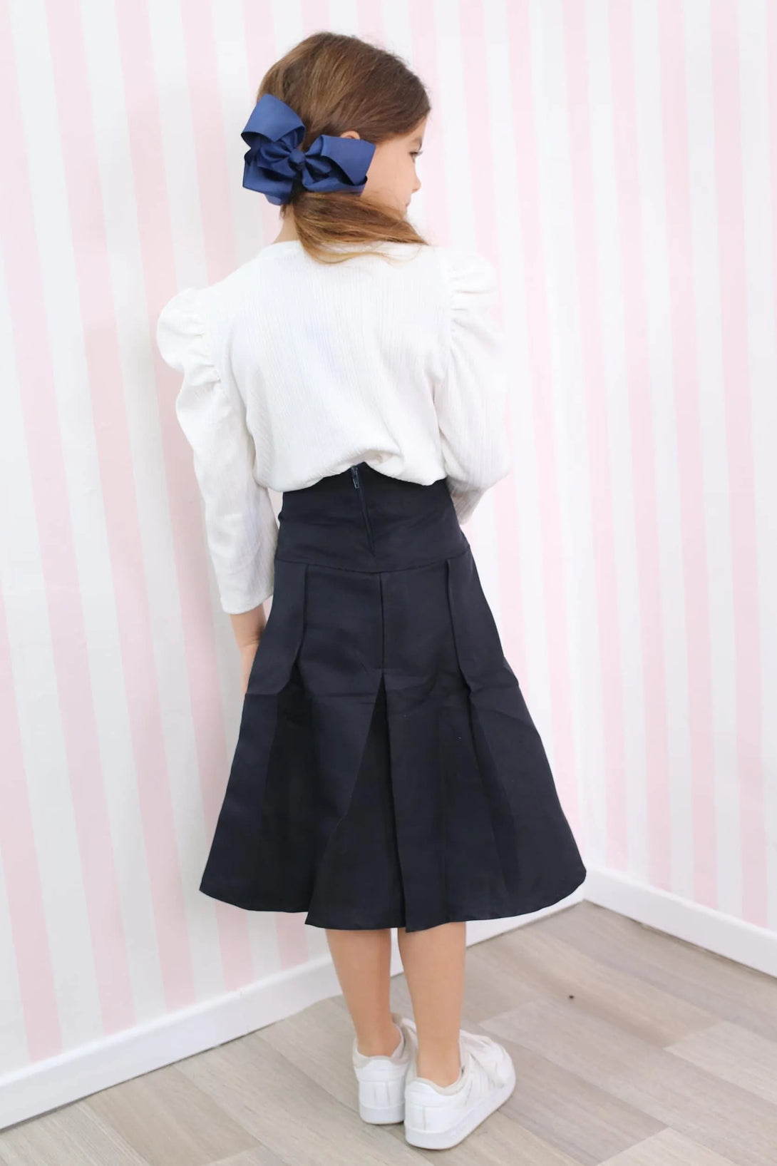 חצאית קפלים אבזם - דתייה אונליין