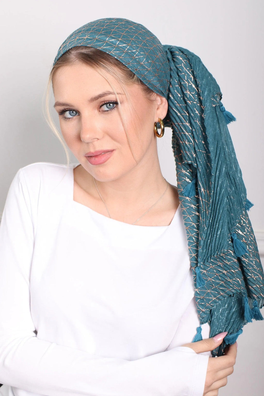 מטפחת לונג - אריג מעוייני זהב - דתייה אונליין