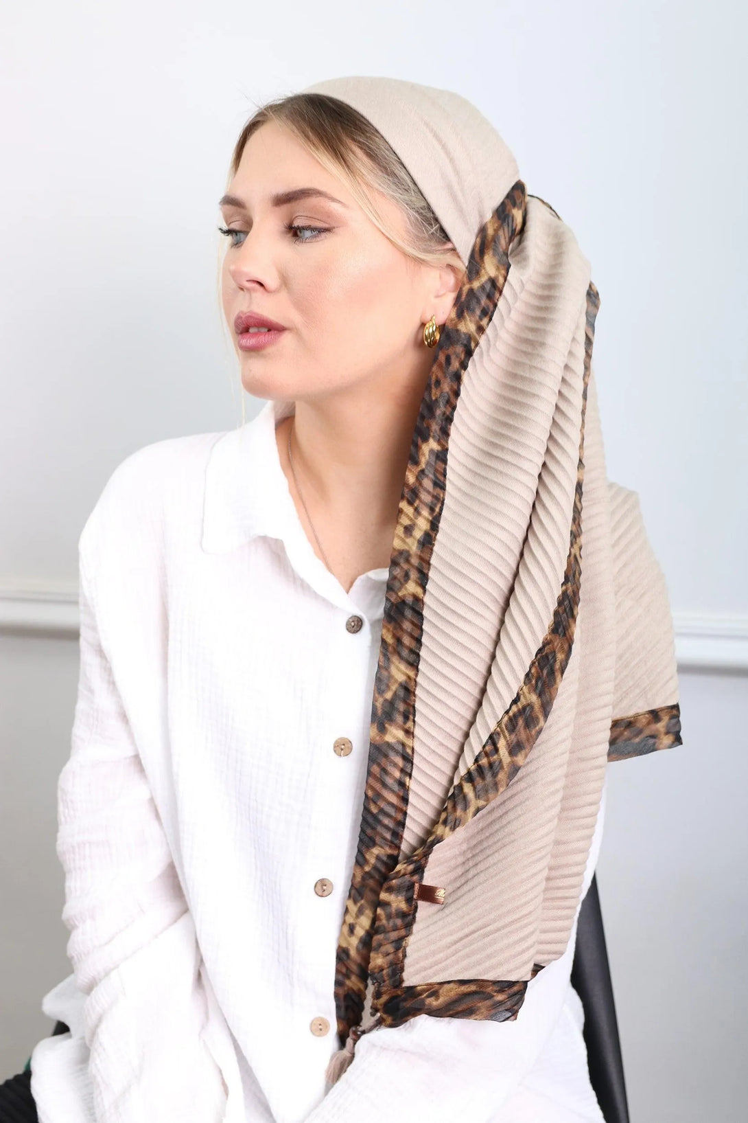 מטפחת לונג - פליסה שילוב מנומר - דתייה אונליין