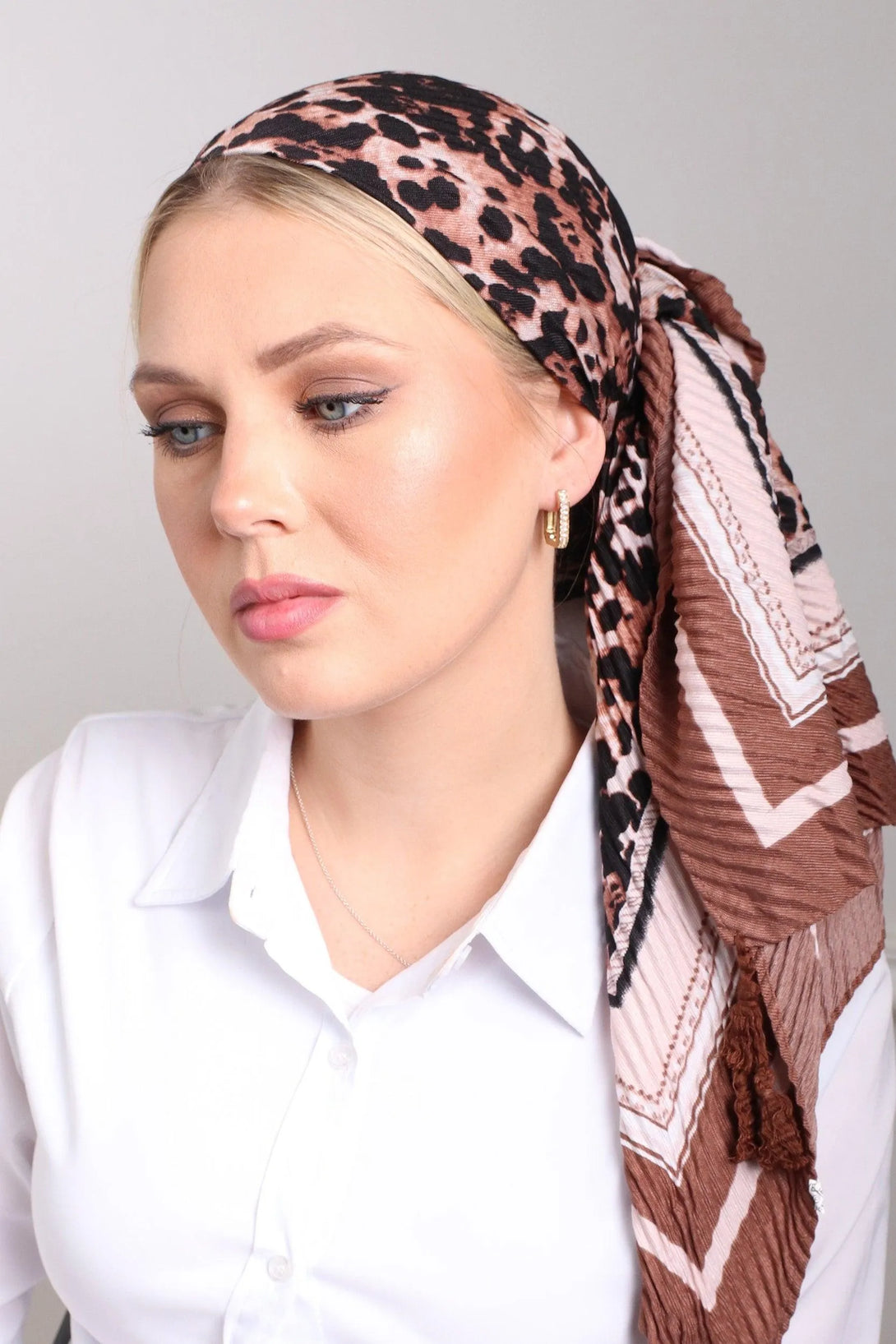 עגילי זהב ריבוע משובץ - דתייה אונליין