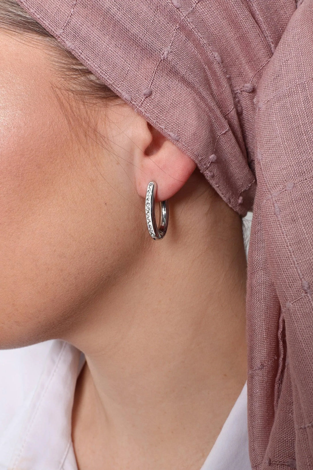 עגילי כסף חישוק משובץ 7888 - דתייה אונליין