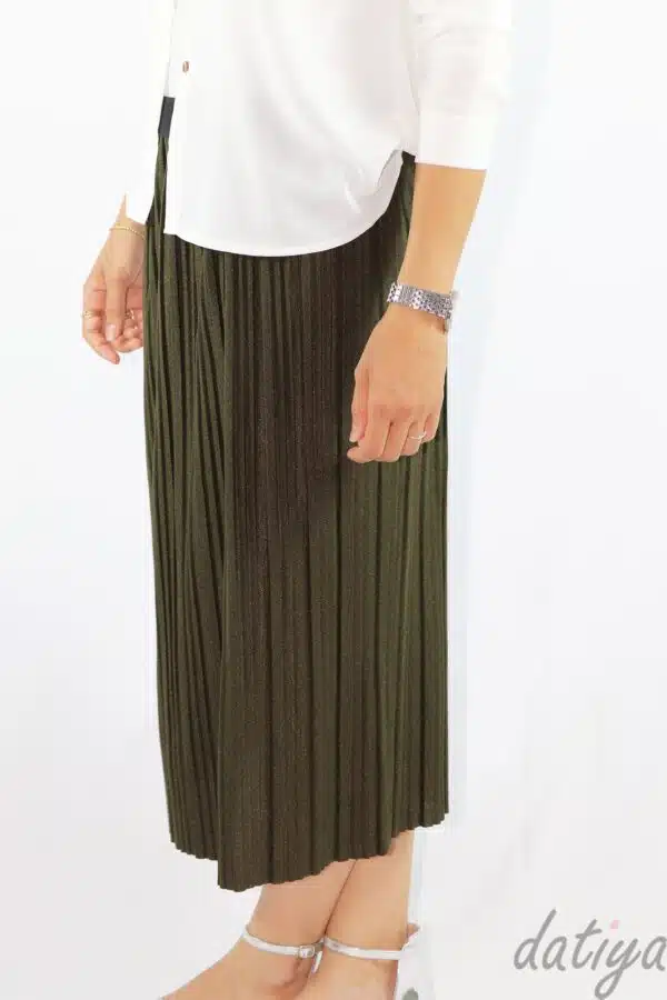 חצאית פליסה לורקס - ירוק זית